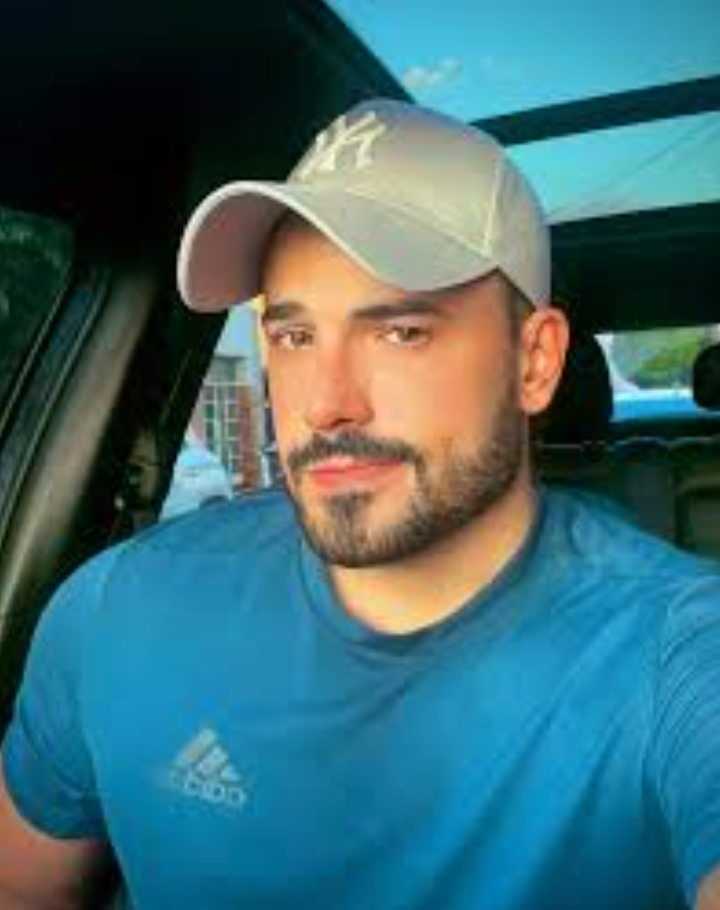 Adrián López Herrero – Pamplona